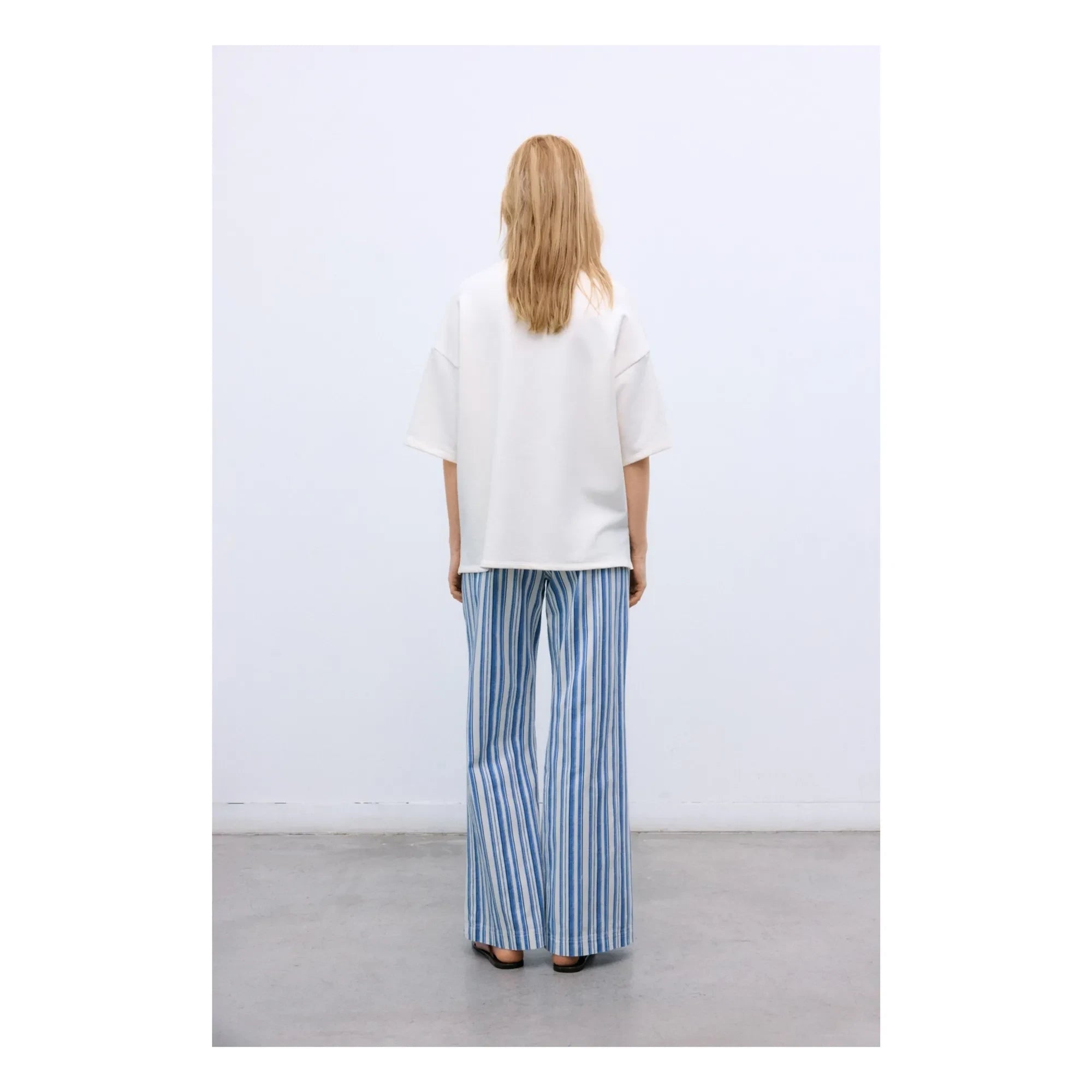 the new society - Ivy Baumwoll-T-Shirt | Weiß