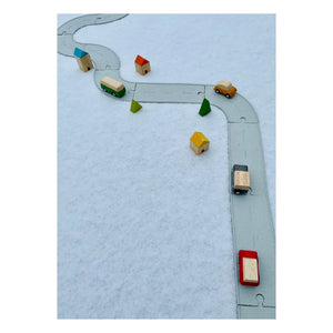 Plan Toys – Rennbahn und Zubehör aus Naturkautschuk