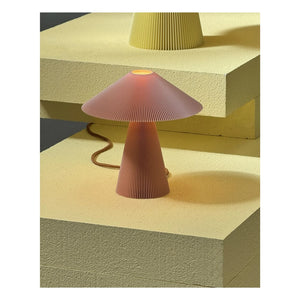 Manu Matters - Baby Jane desk lamp | Nude