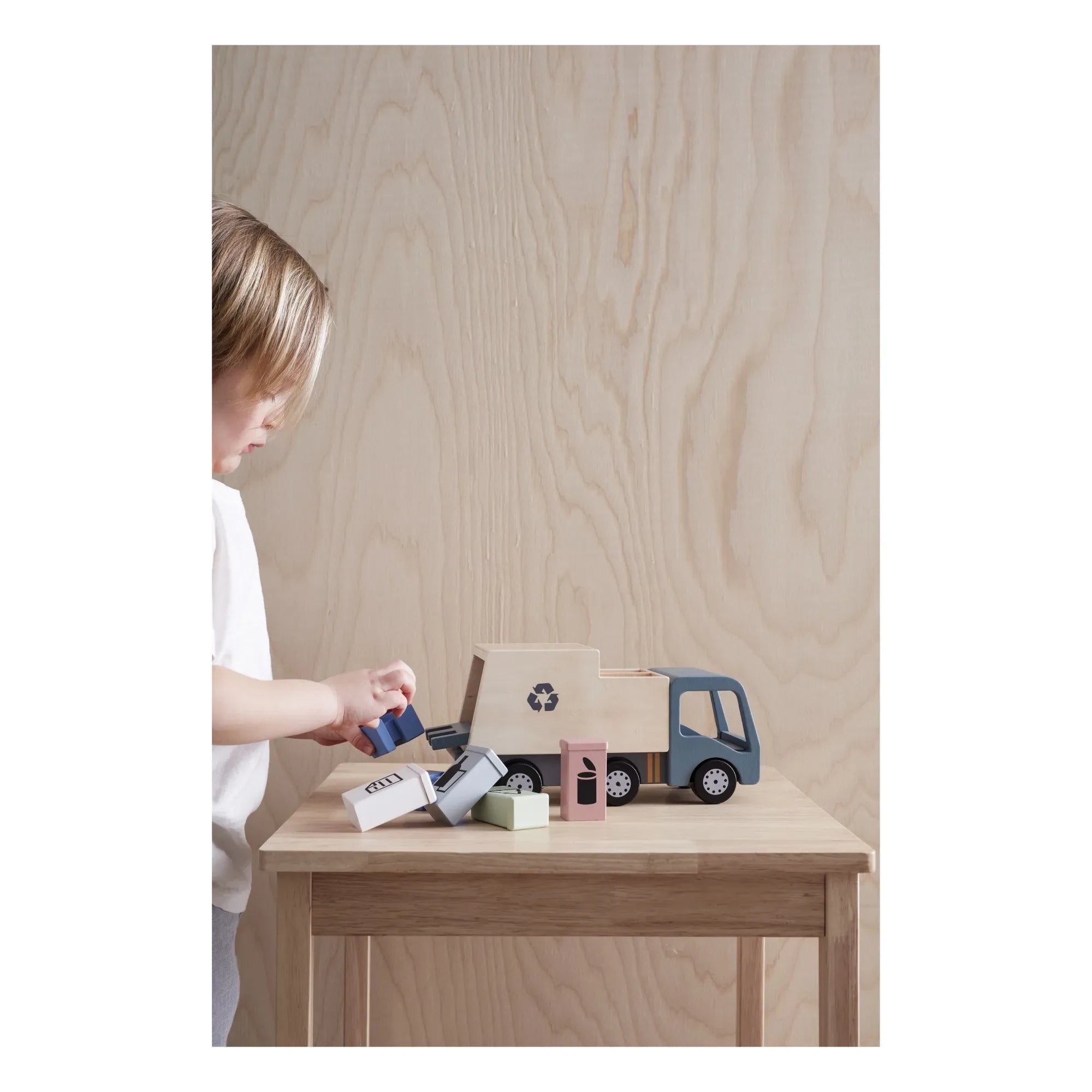 Kid's Concept - Ahşap Çöp Kamyonu Oyuncağı