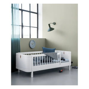 Oliver Furniture - Birch | White Mini+ Junior سرير