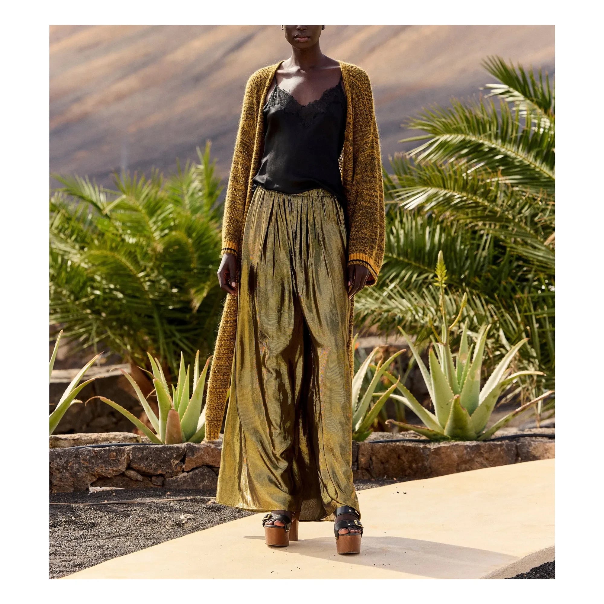 Mes Demoiselles - Leone Metallic Hose | Carbon