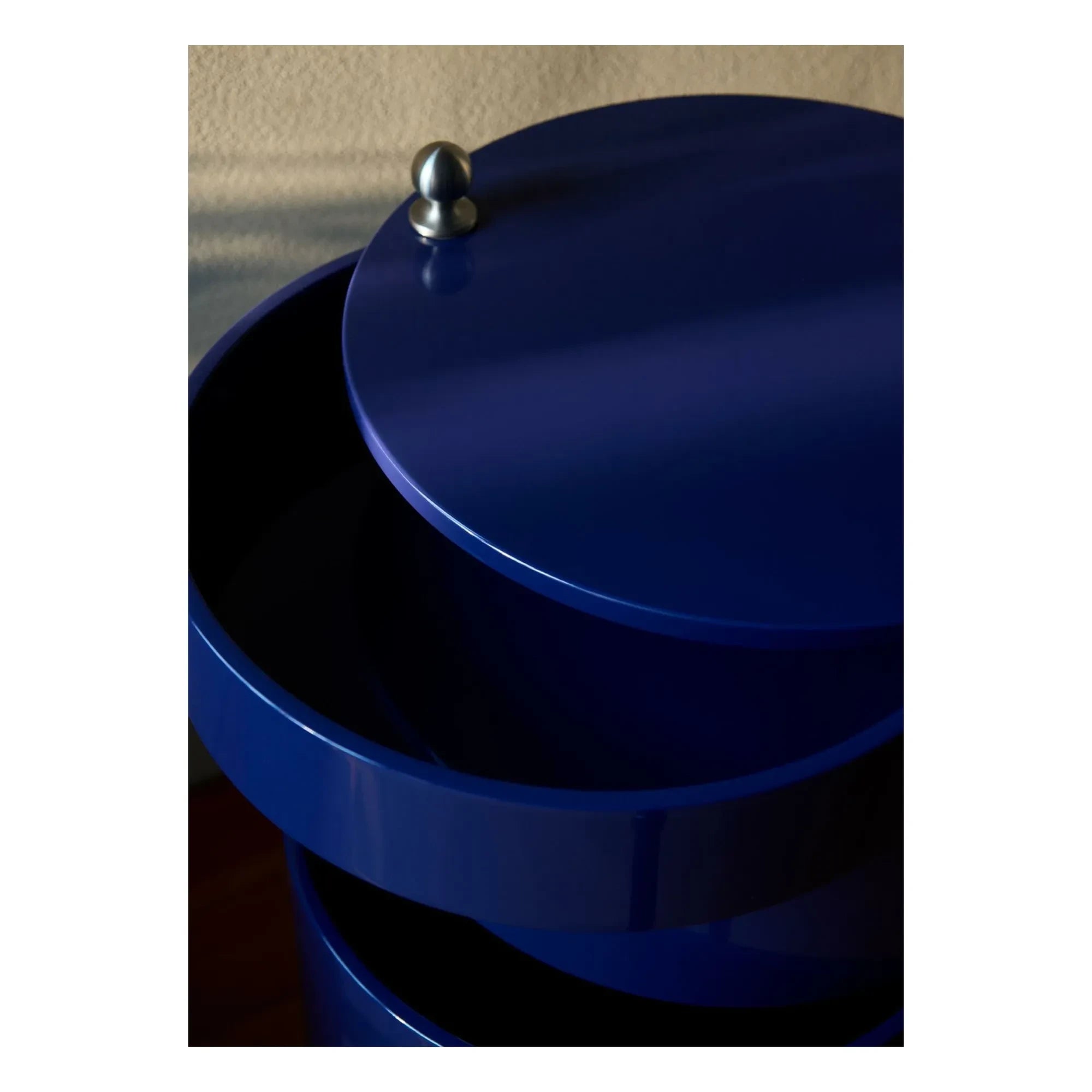 Verpan - Glossy Series Barboy Mobile Storage Unit | Blue