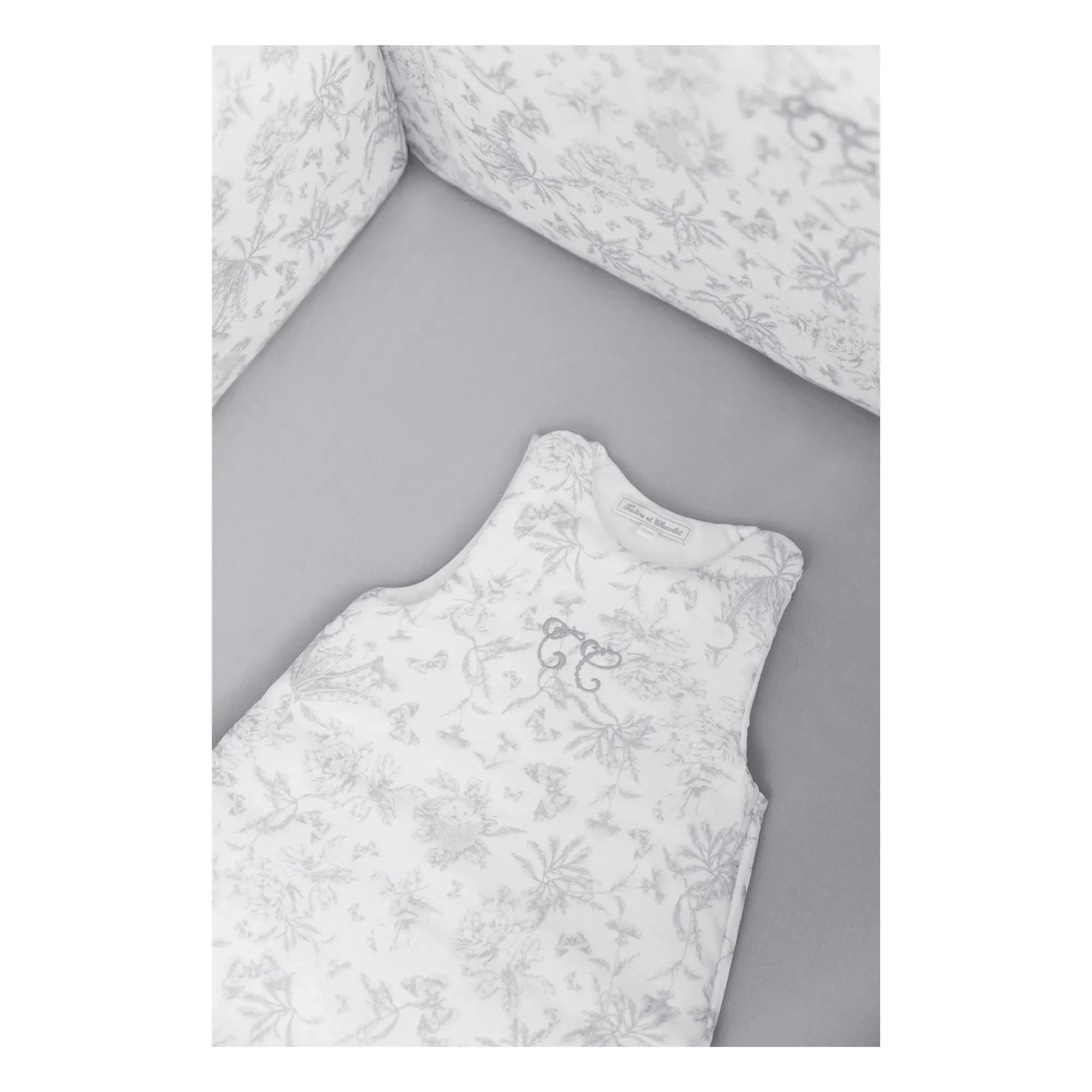 Tartine et Chocolat - Toile de Jouy Sleep Suit | Gray