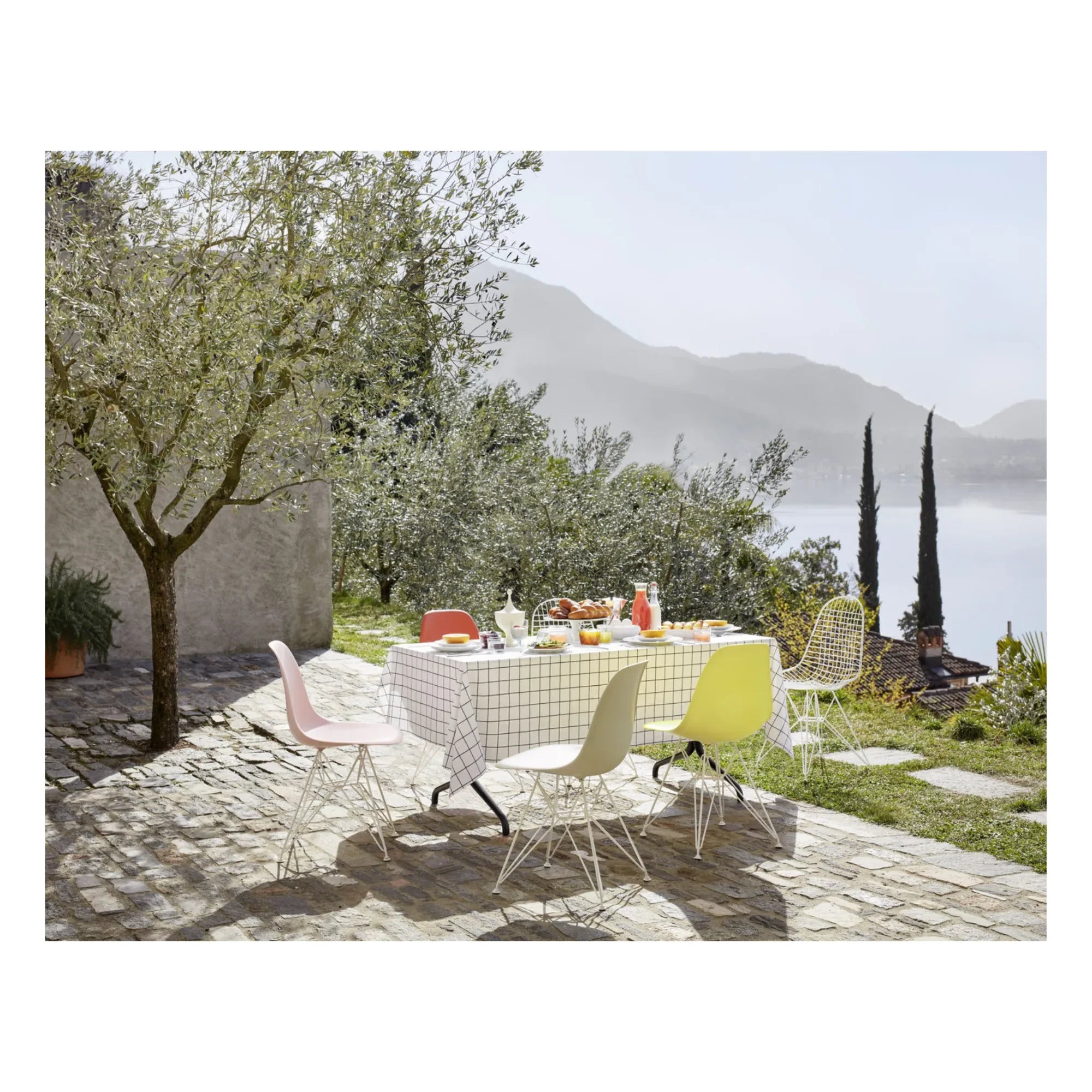 Vitra - DSR Plastik sandalye - beyaz epoksi çerçeve - Charles & Ray Eames | Limon sarısı