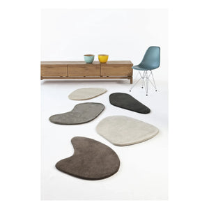 Nanimarquina - Teppich mit Steinstruktur, Diego Fortunato | Ecru