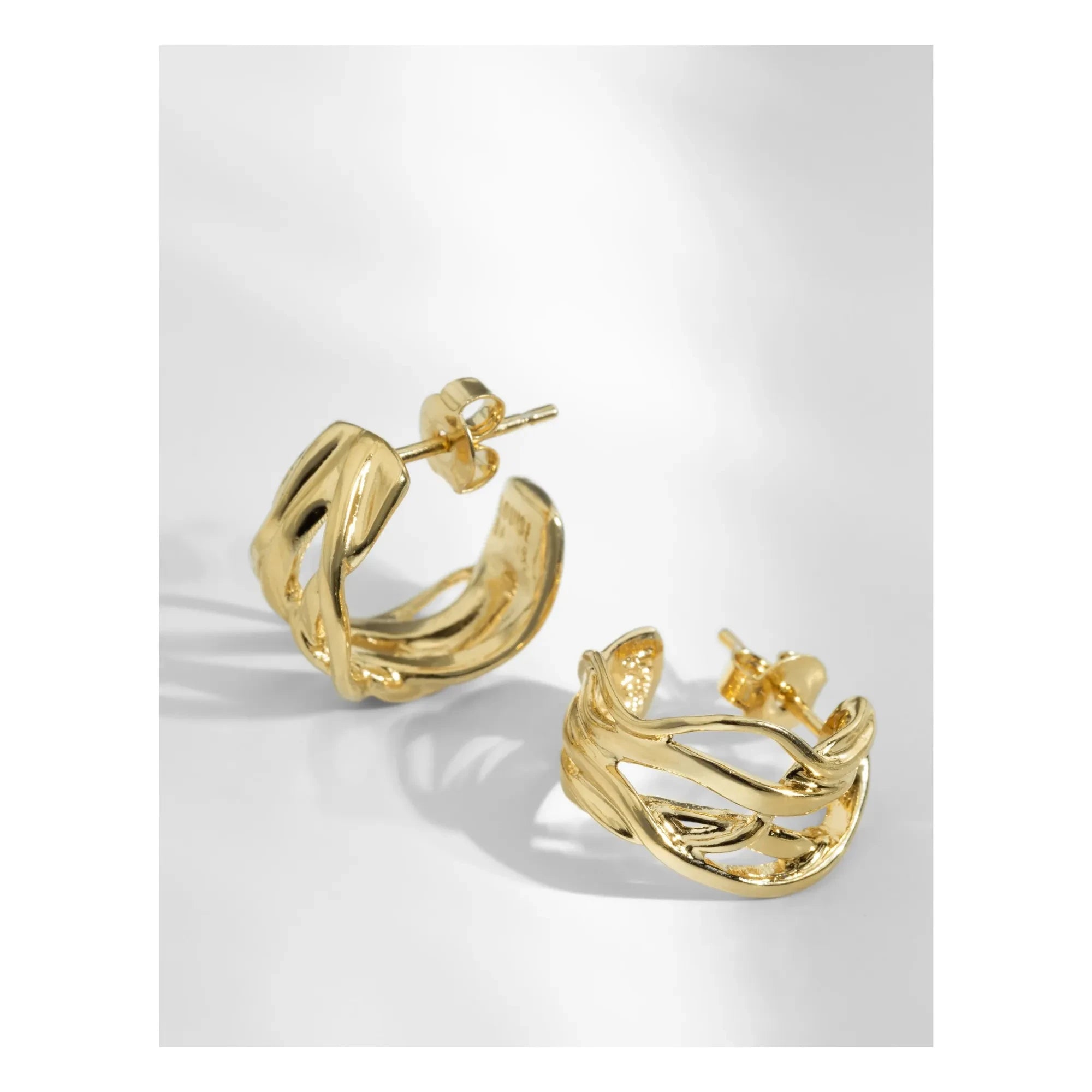 Louise Damas - Nami Kleine Creolen | Gold