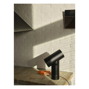 Muuto - Tischleuchte Beam, Tom Chung | Schwarz