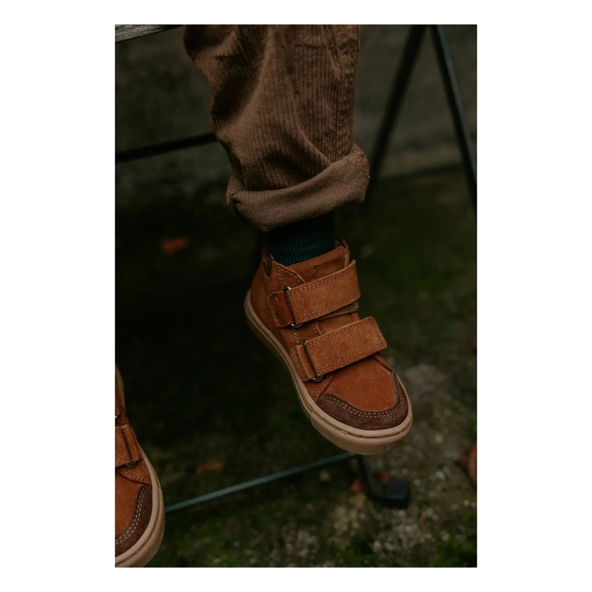 Petit Nord – Sneaker aus angerautem Veloursleder | Braun