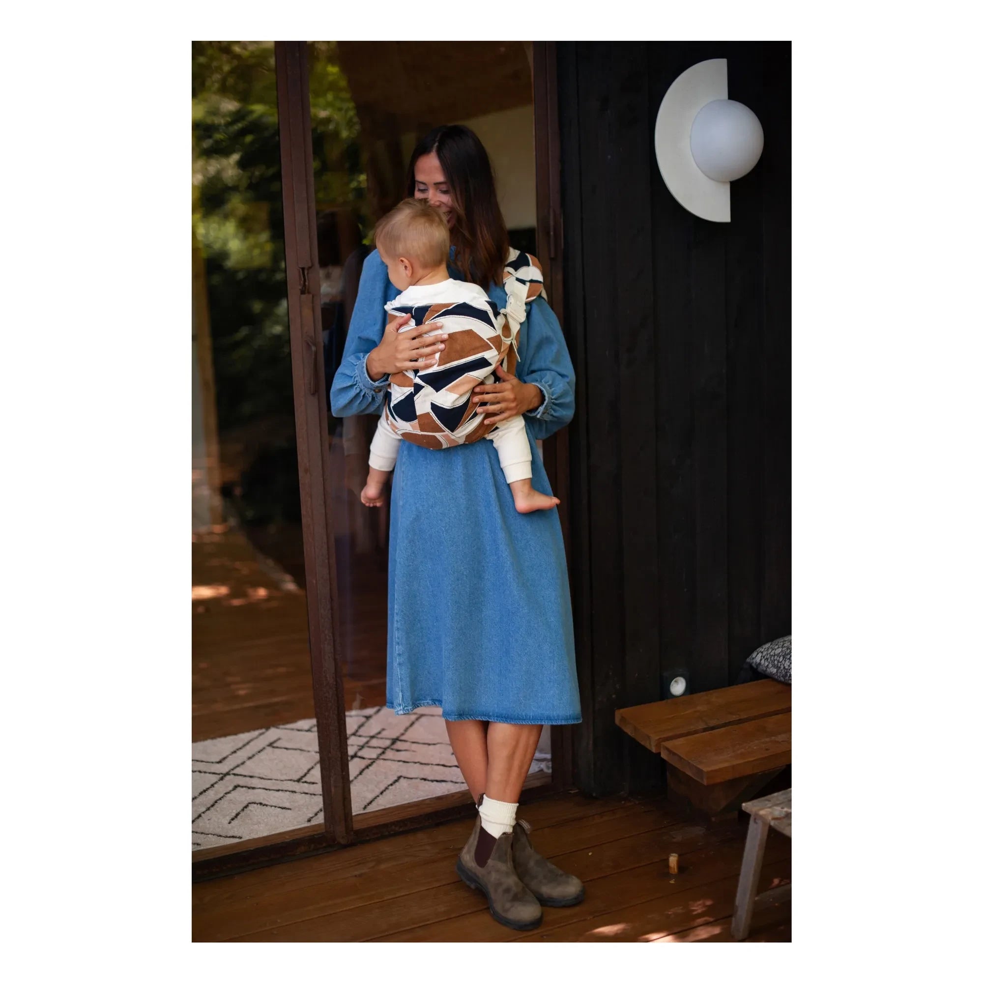 Mama Hangs - Carry & Walk bebek taşıyıcı | Earth