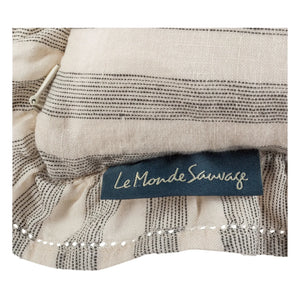 Le Monde Sauvage - Sandhills Fırfırlı Kırlent Kılıfı | Kırık beyaz