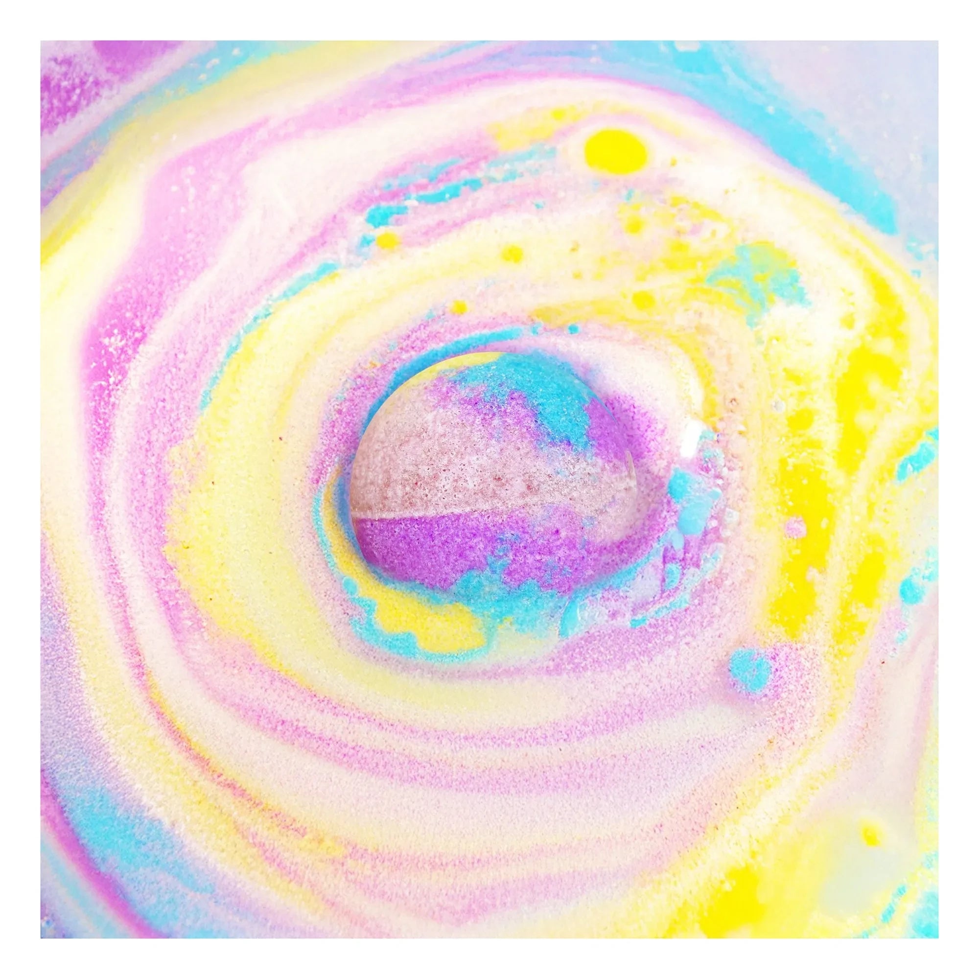 Inuwet - Dondurma sakızı banyo bombası - 120 g