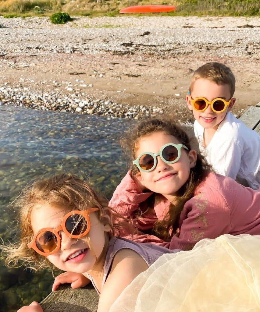 Dinossi - Sürdürülebilir Çocuk Güneş Gözlüğü Yuvarlak Model - Kahverengi-Dinossi