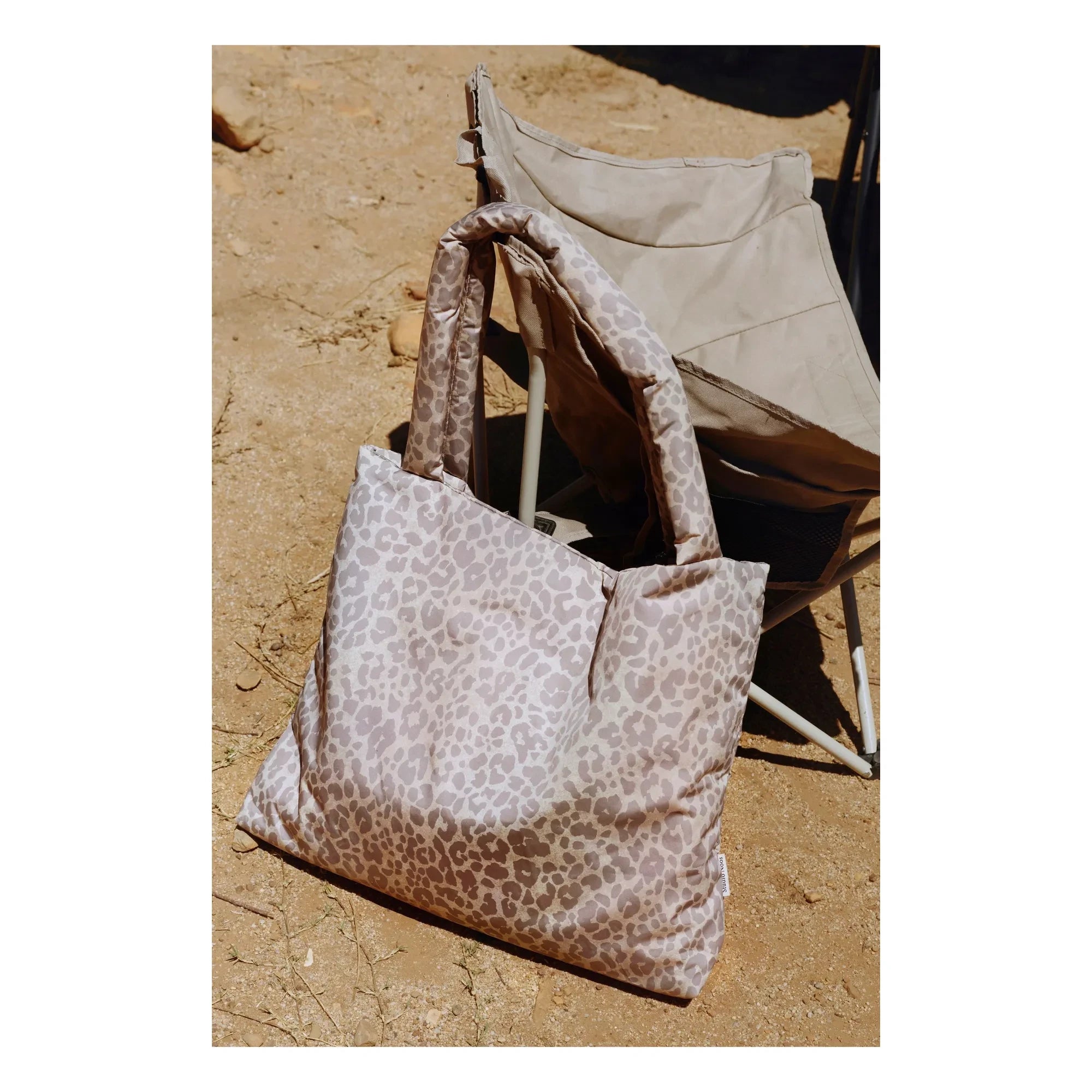 Studio Noos - Leopard mom bag with puff | Beige