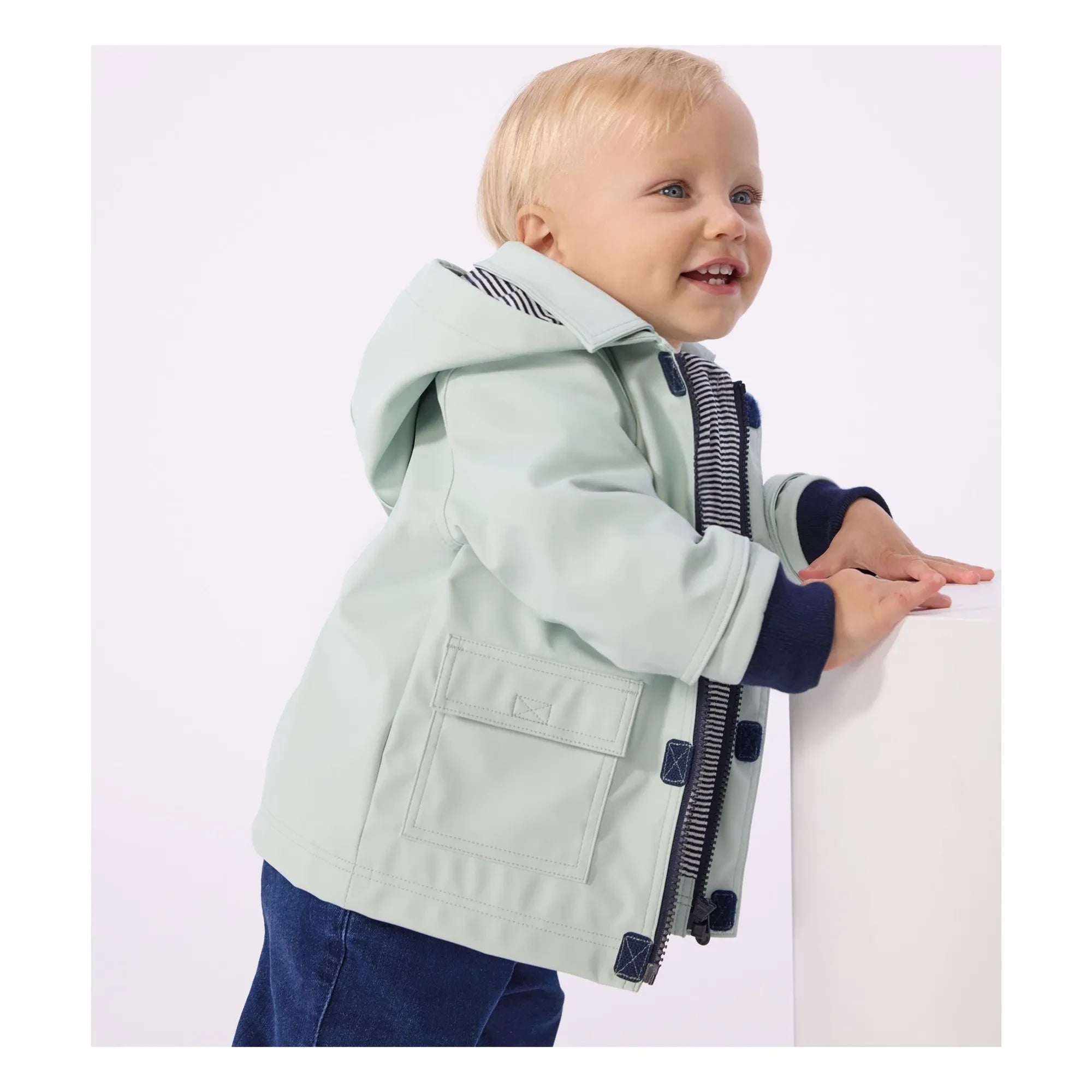 Petit Bateau - Regenjacke Kultmodell Recycelte Fasern Baby | Grün su