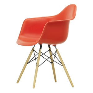Vitra - DAW sandalye - akçaağaç taban - Charles & Ray Eames | Rouge coquelicot