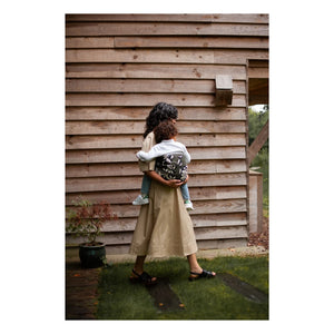Mama Hangs - Babytrage Carry & Walk | Khaki