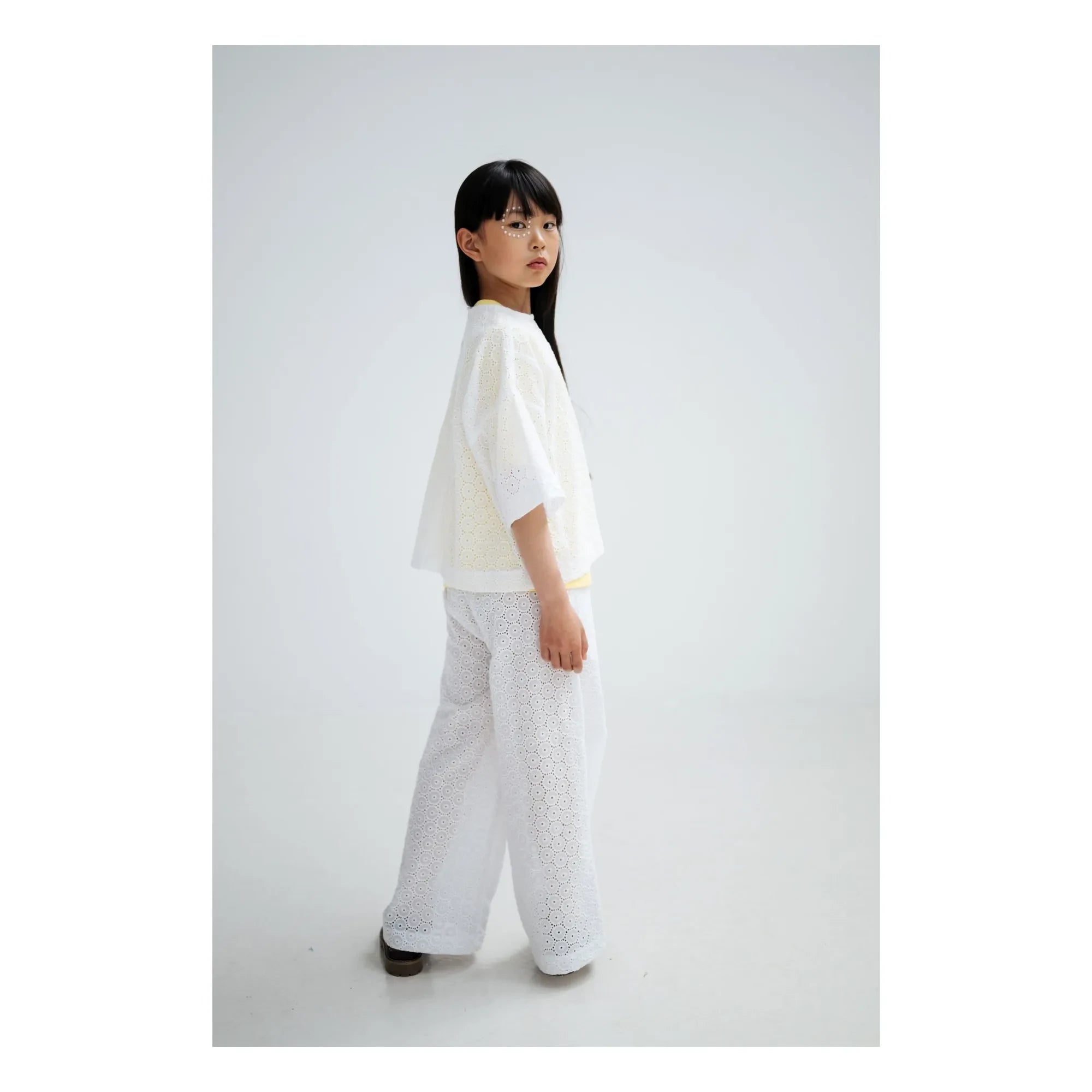 Repose AMS - Button-back blouse Embroidered Anglaise Organic cotton | White