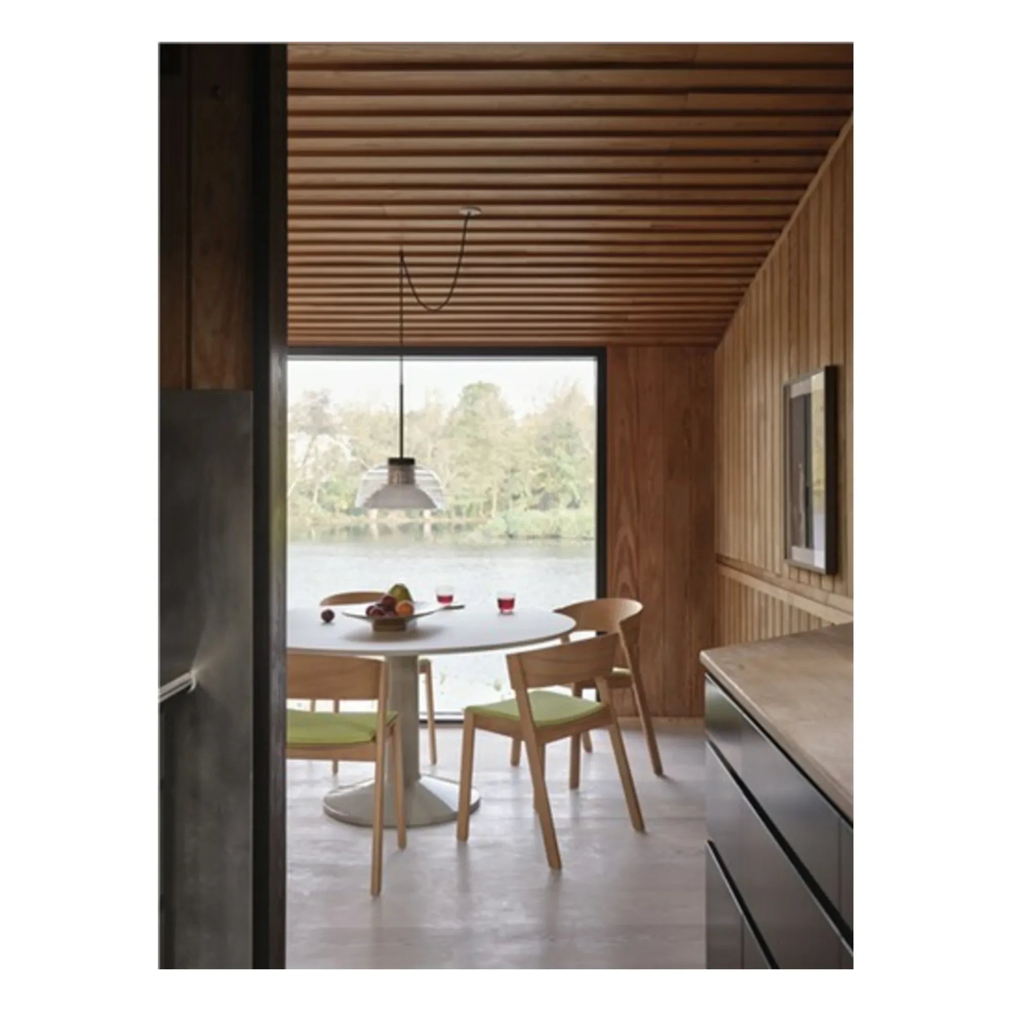 Muuto - Two-Layer Suspension, Thomas Bentzen | Black