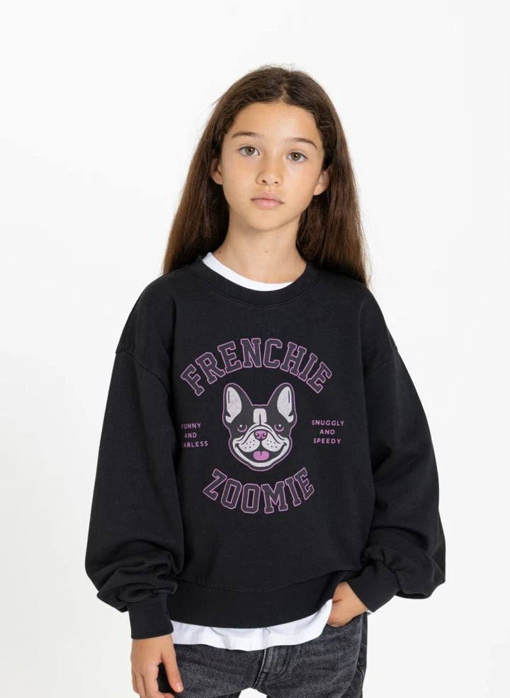 Finger in the nose - Alma Sweatshirt | أسود