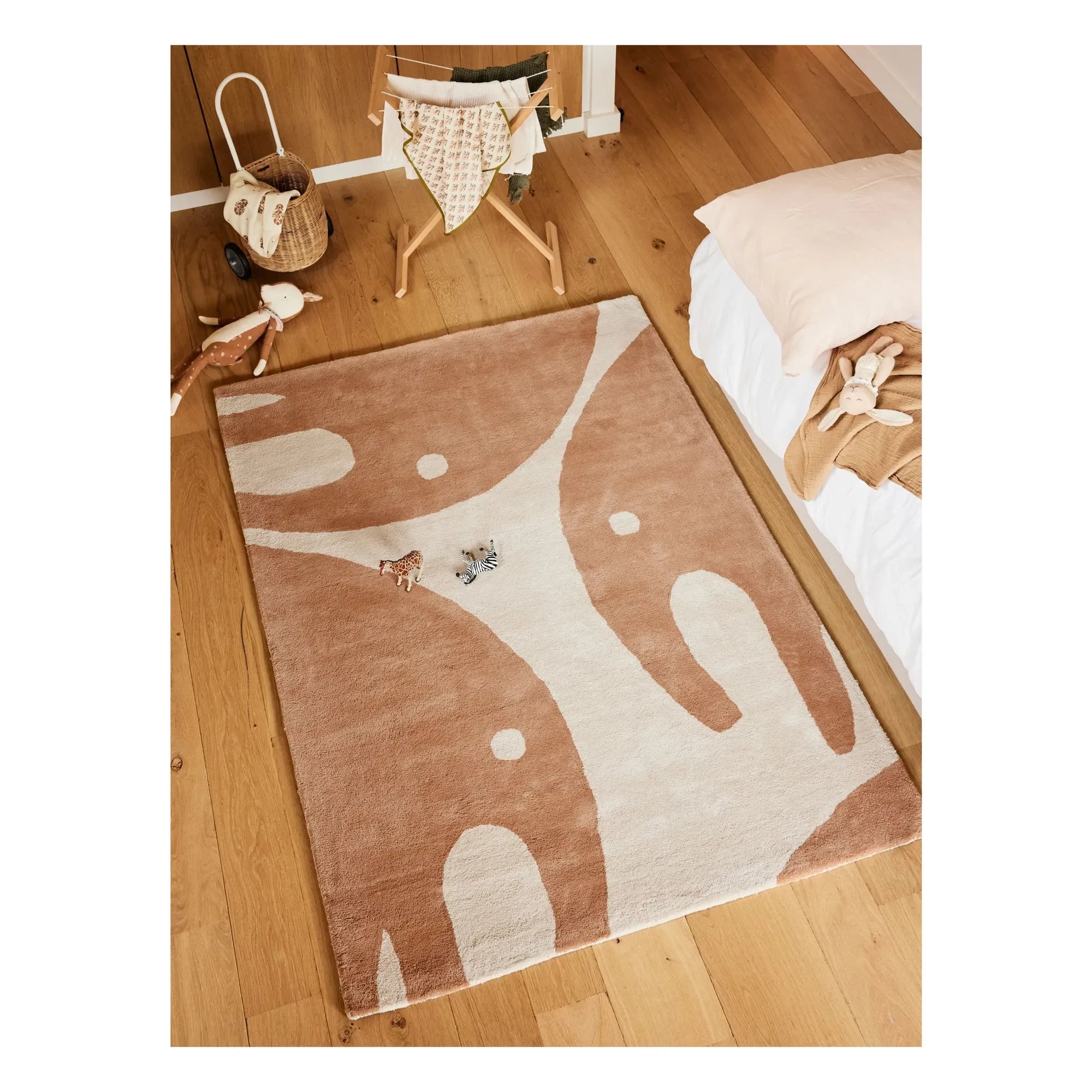 Bleuu-studio - Elephant rug | Brown