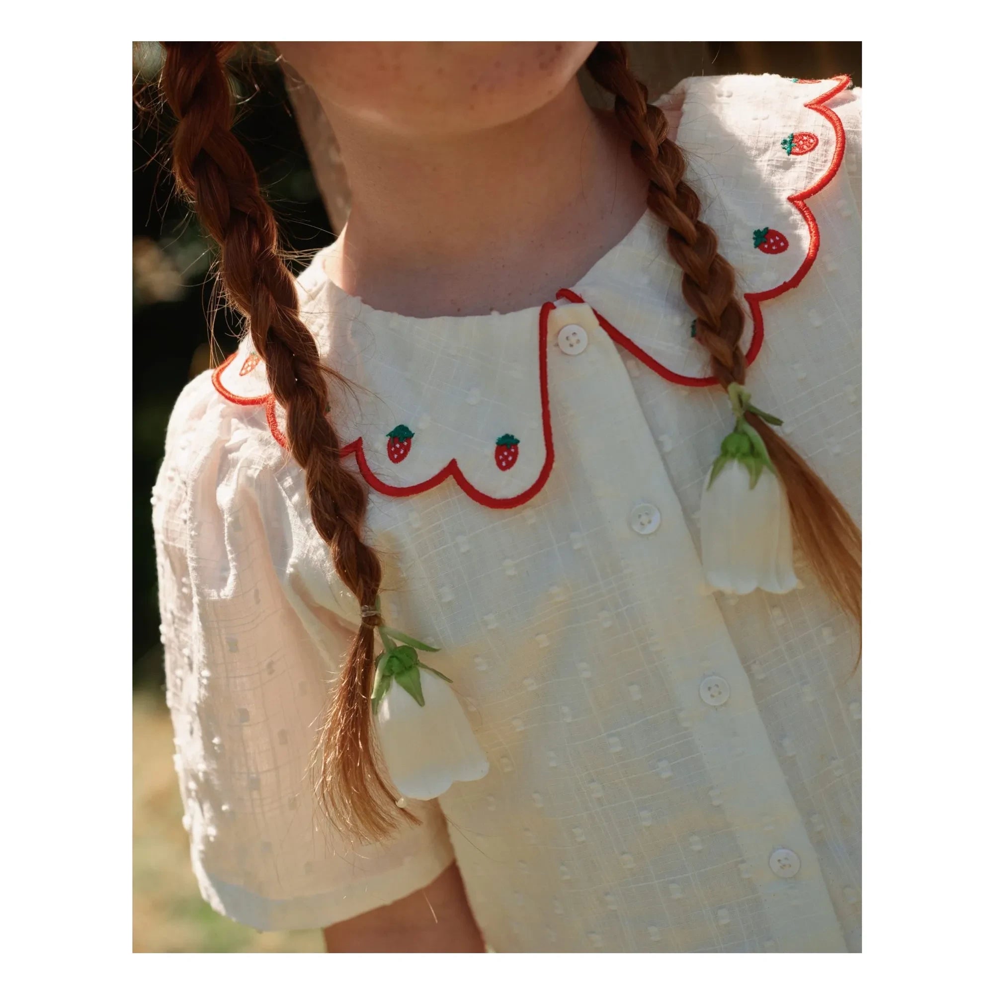 Goldie + Ace - Erdbeer-Crop-Bluse | Elfenbein