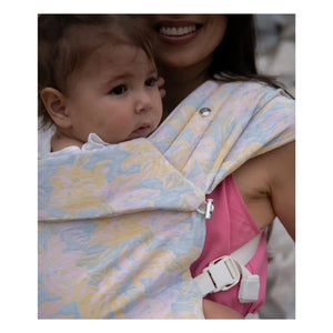 Mama Hangs - Babytrage Carry & Bloom | Pastell