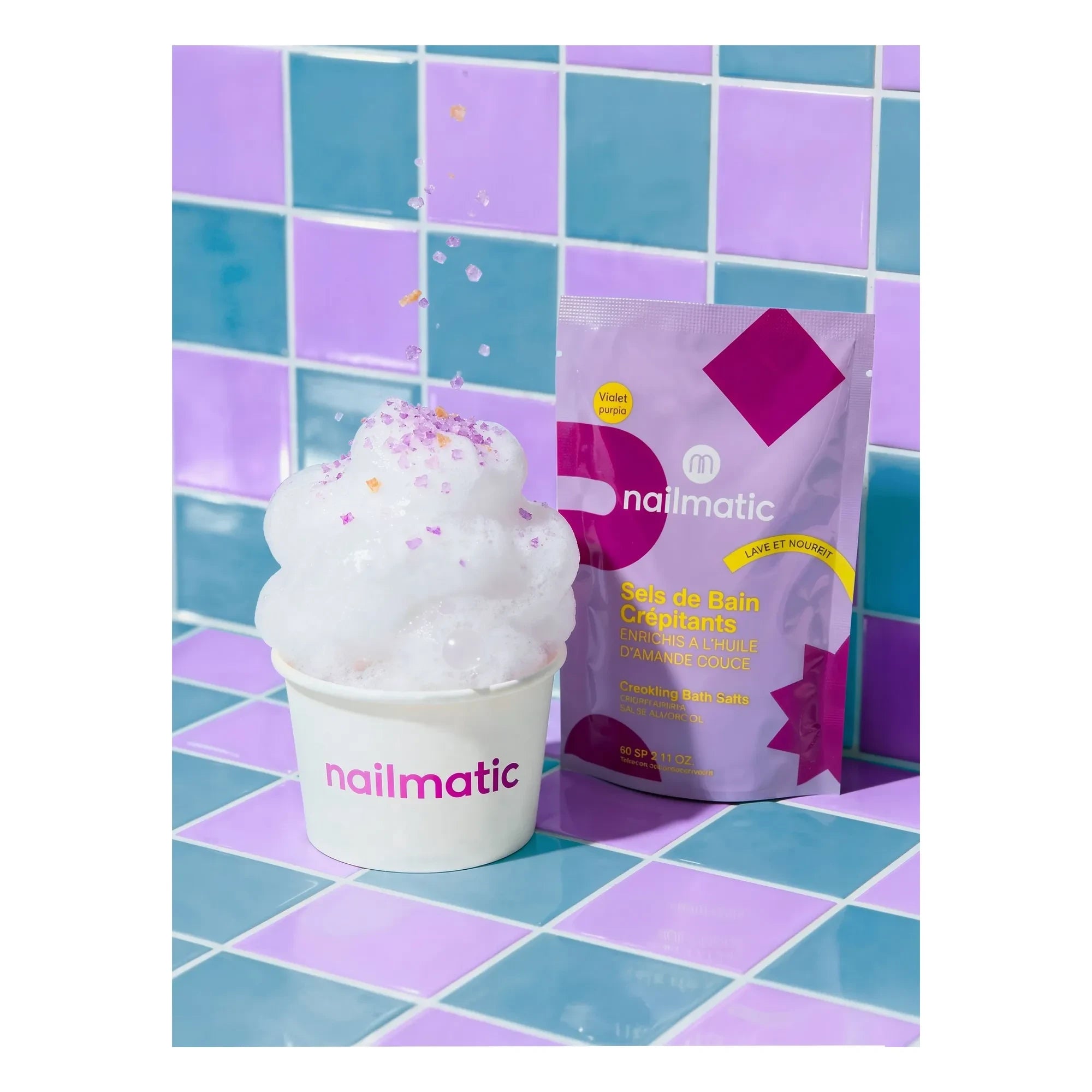 Nailmatic Kids - Renkli, çıtırdayan banyo tuzları - 60 g | Mor