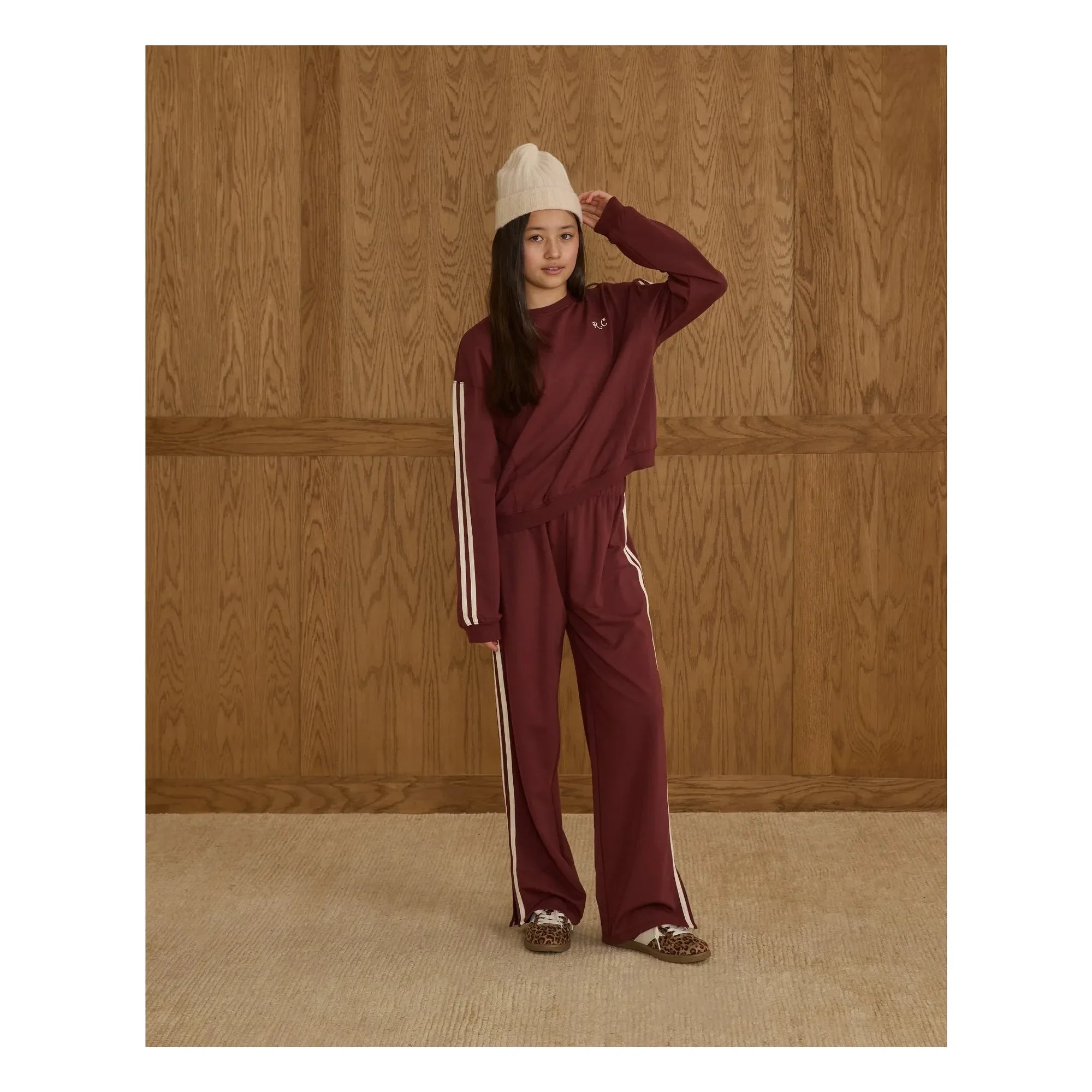 Rylee + Cru - Trim Sweat | Bordo