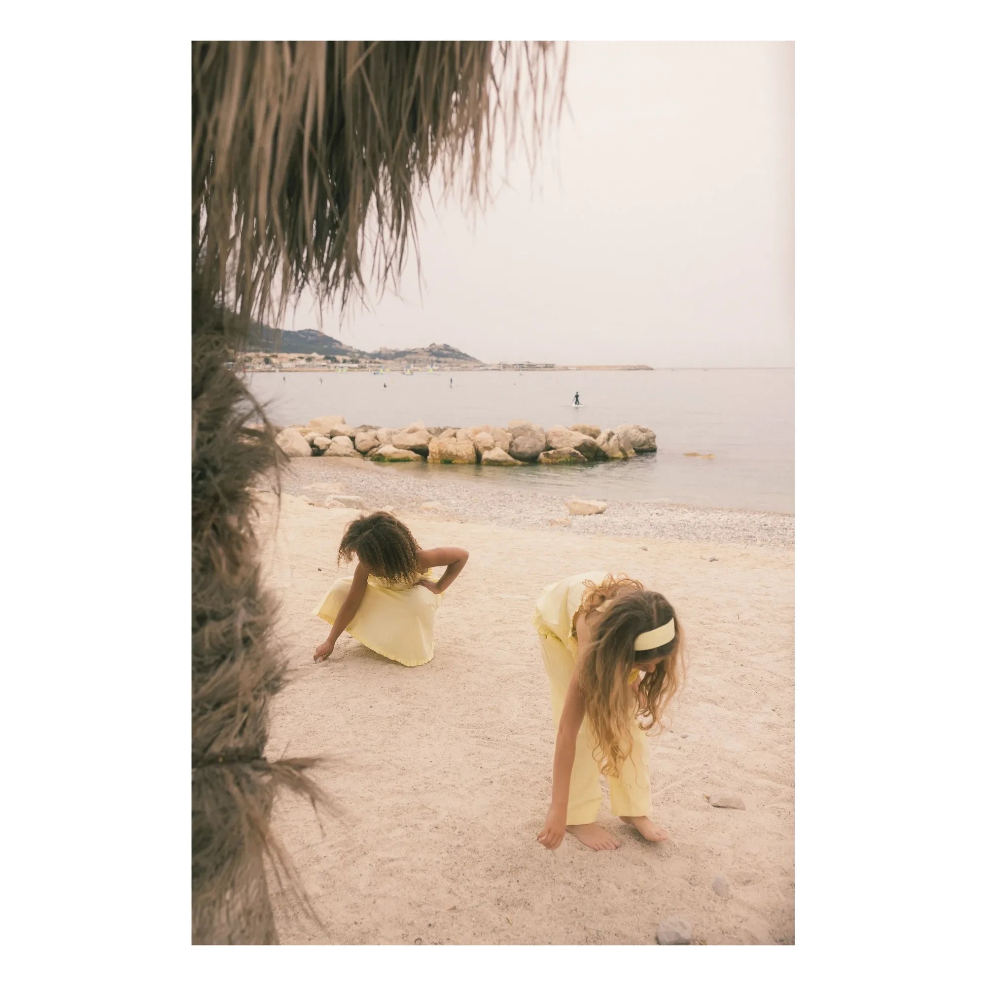 We Are Kids - Elia Hose | Blassgelb