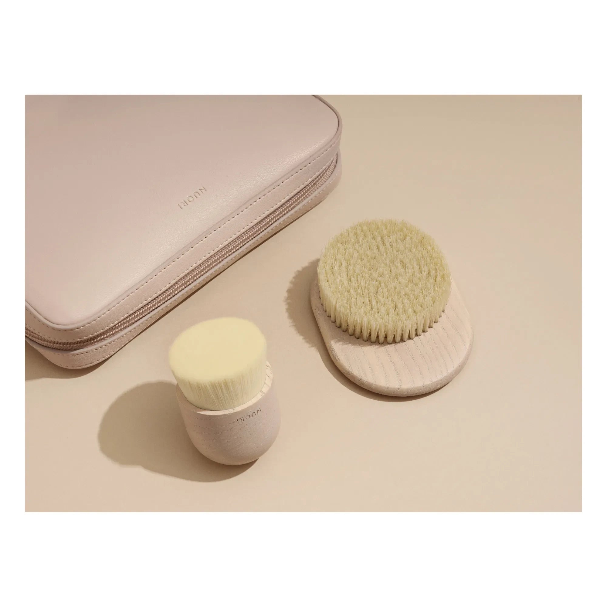 Nuori - Body Brush | Pink