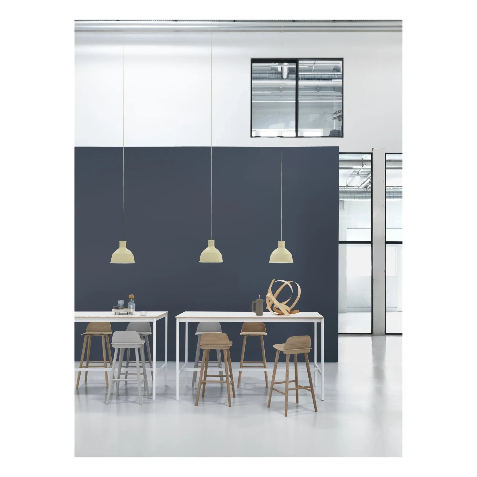 Muuto - Nerd Bar Stool 65 cm | Black