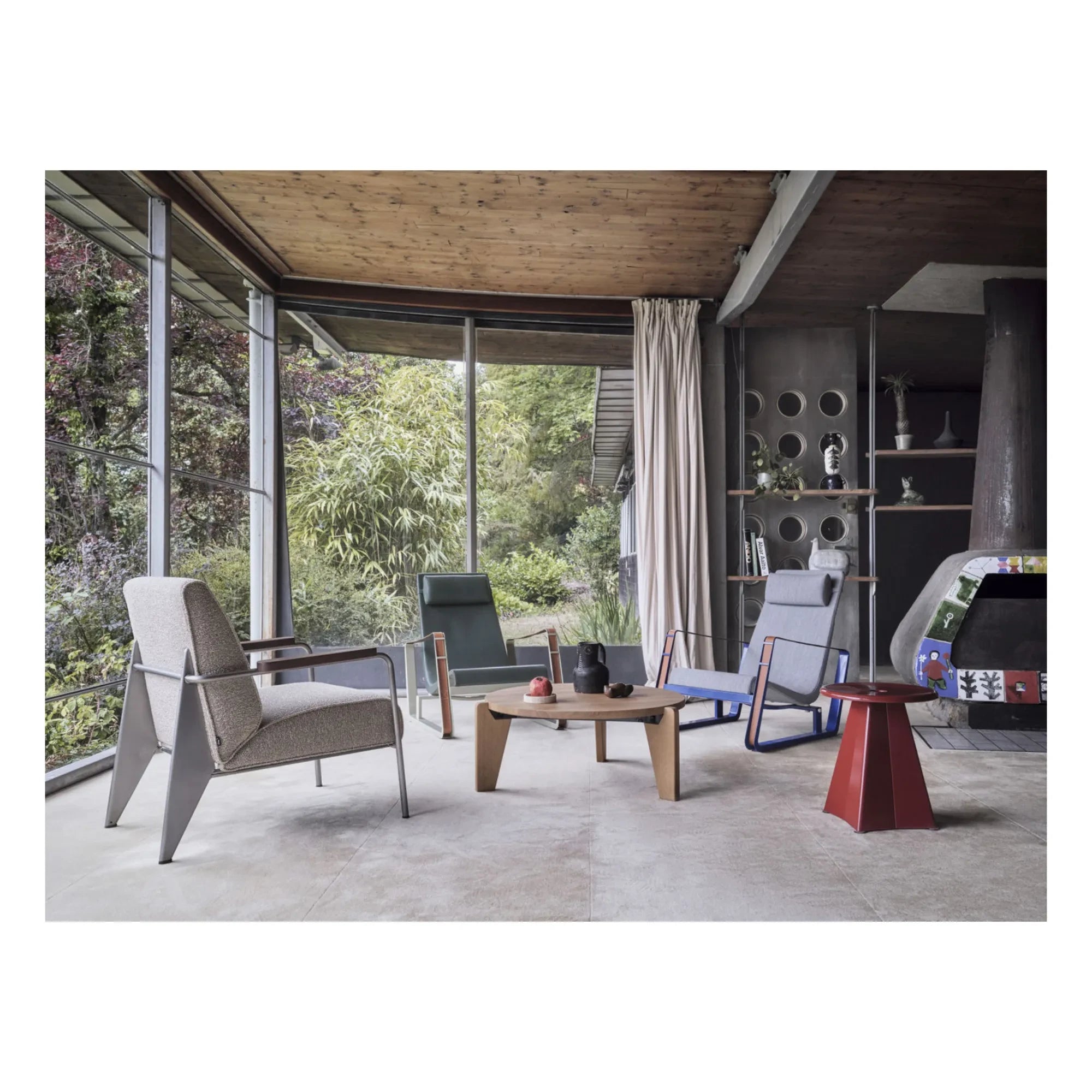 Vitra - Jean Prouvé Metal Tabure | Bordo