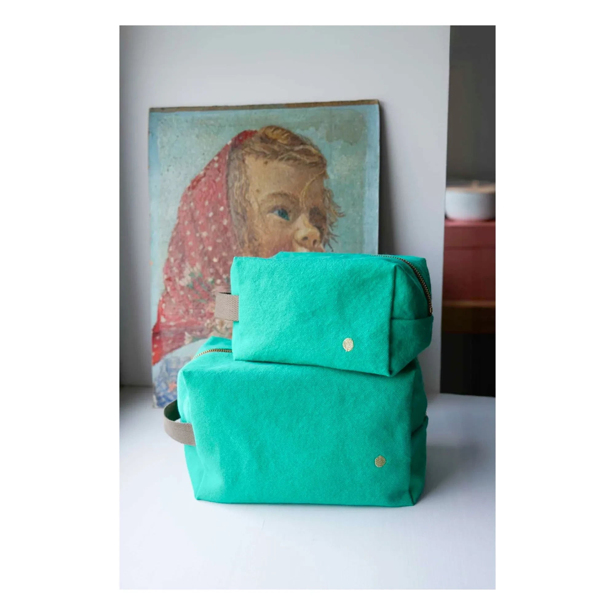 La cerise sur le gâteau - Iona Cosmetic Bag Cube | Mint Green