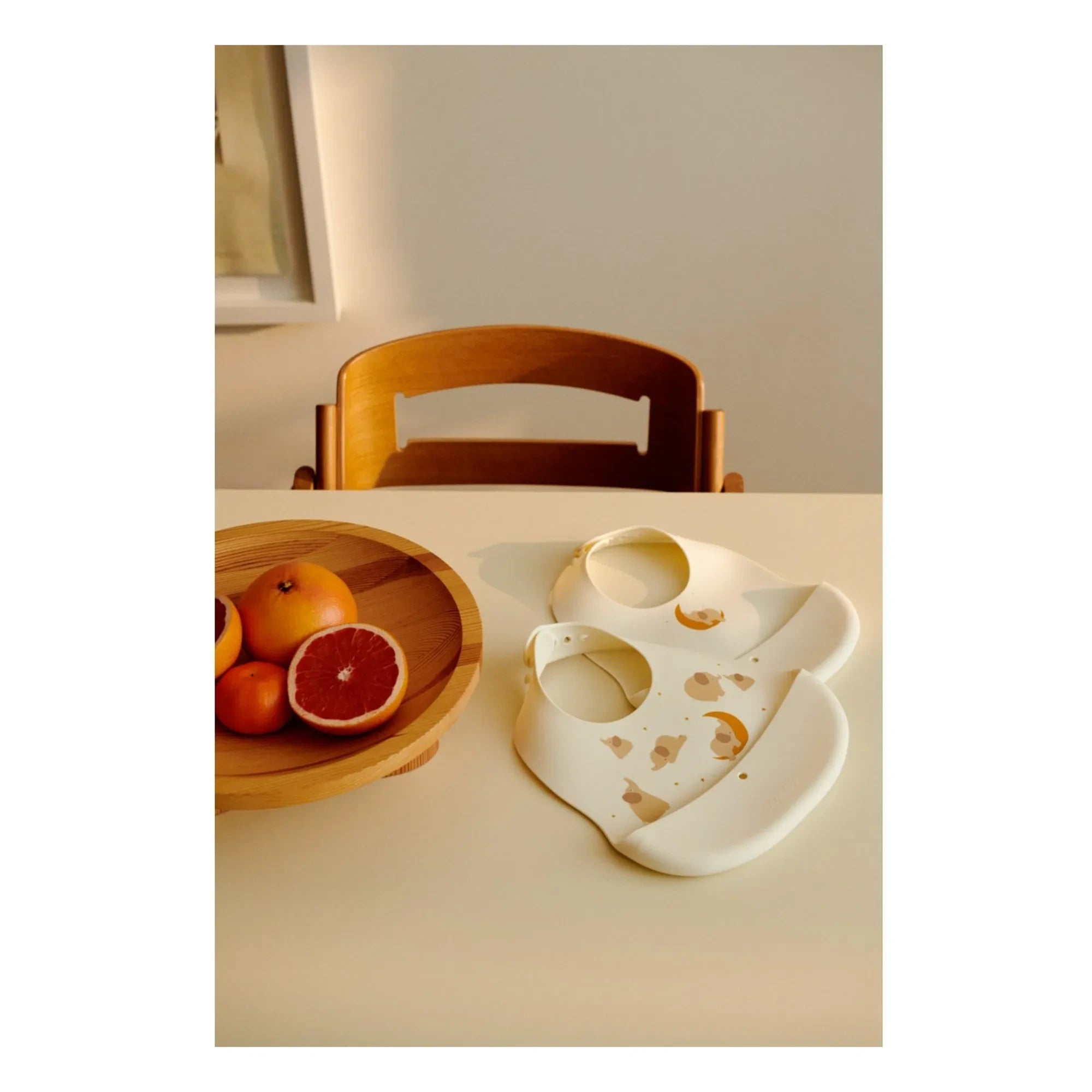 Liewood - Ember Silicone Bibs - 2-Pack | Elephant/Cream