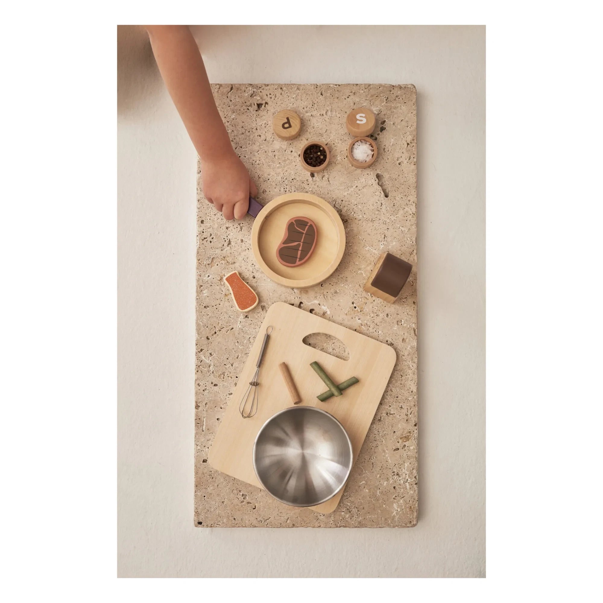 Kid's Concept - Ahşap Oyuncak Yiyecek Kutusu