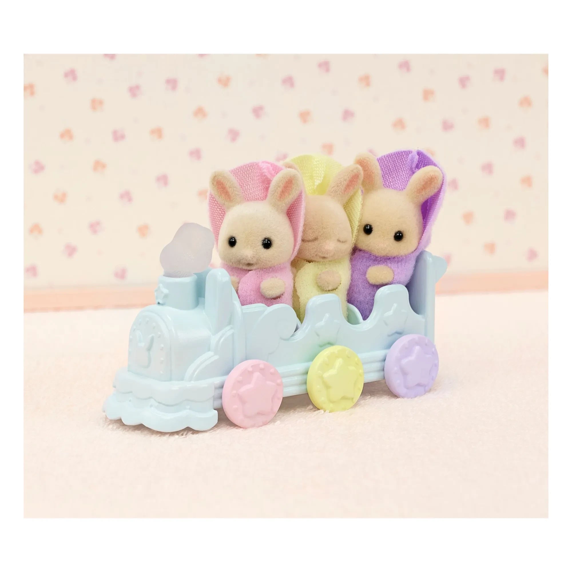 Sylvanian Families - Hasen-Drillinge Creme & Badewannen-Zubehör