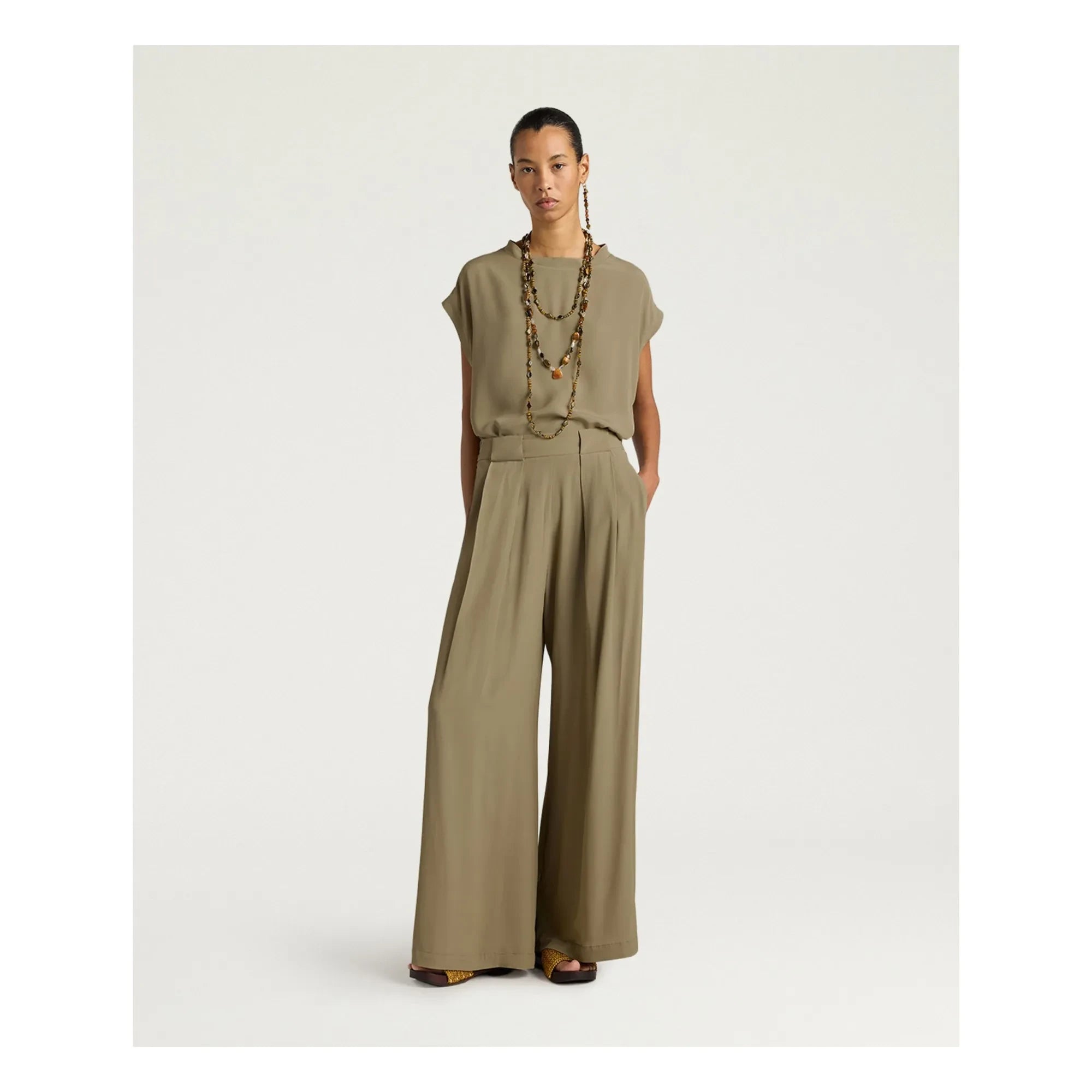 Momoni - Aspen Hose | Salbei