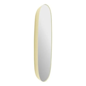 Muuto - Gerahmter Spiegel 59x44 cm | Blassgelb