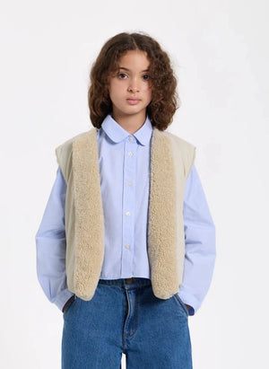 Smallable Kid - Jude ärmellose Sherpa-Jacke | Beige