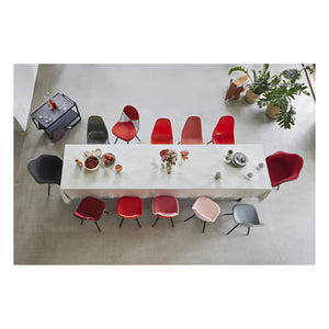 Vitra - DSW plastik sandalye - akçaağaç kaide - Charles & Ray Eames | Haşhaş kırmızısı