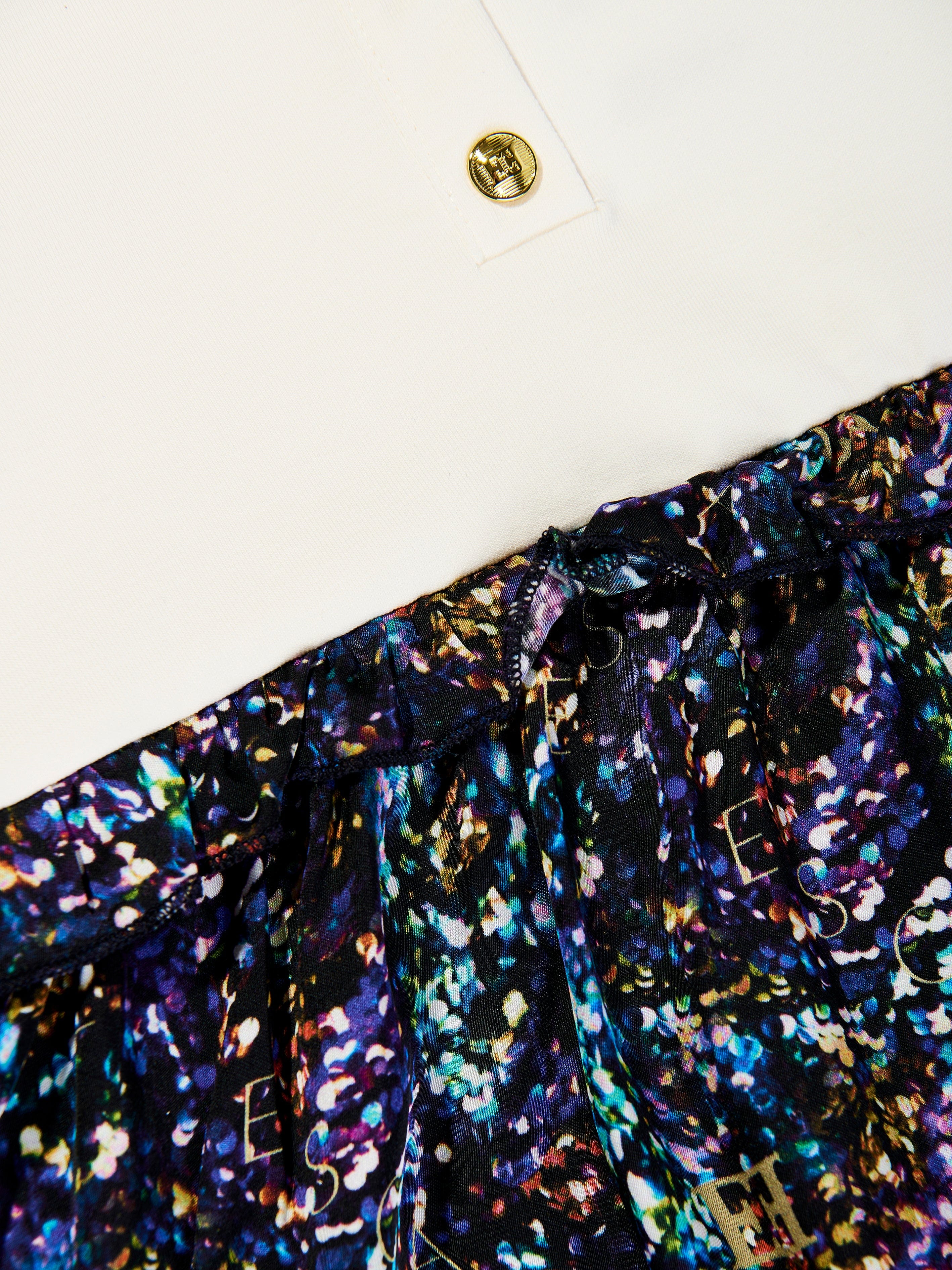 ESCA5001_MULTICOLOURED_4