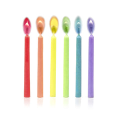Legami - Candele a forma di torte con fiamme colorate