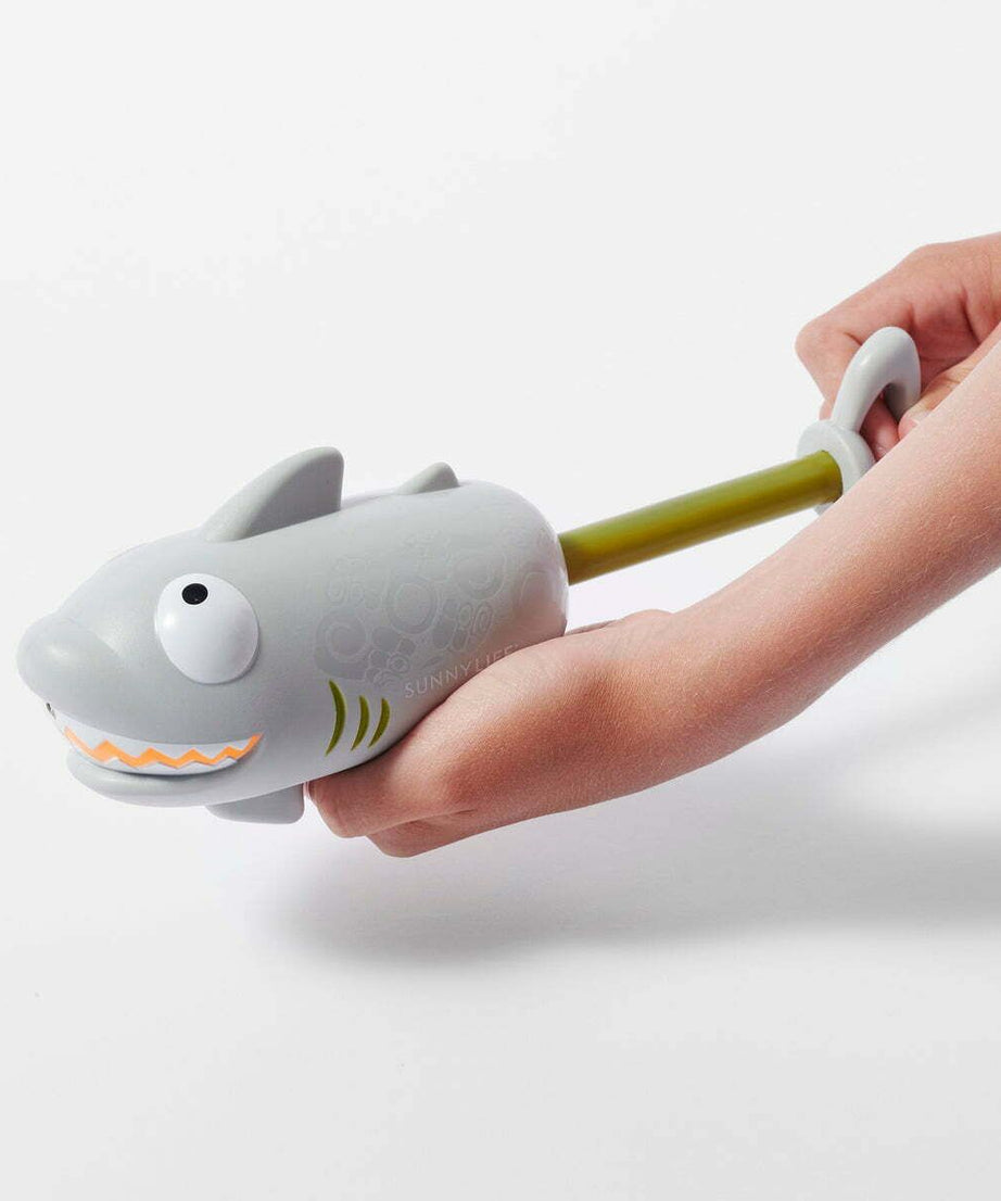 Sunnylife - Köpekbalığı Su Püskürtme Soaker-Dinossi