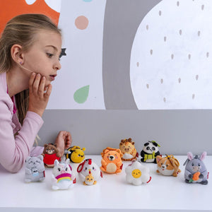 Legami - Panda Pelüş Oyuncak Anahtarlık - Tiny Süper Yumuşak!