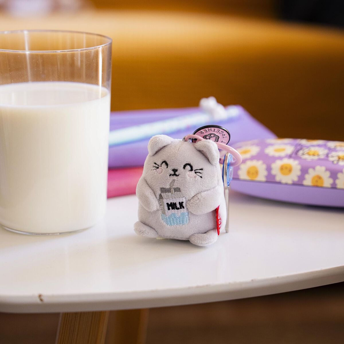 Legami - Kitty Pelüş Oyuncak Anahtarlık - Tiny Süper Yumuşak!