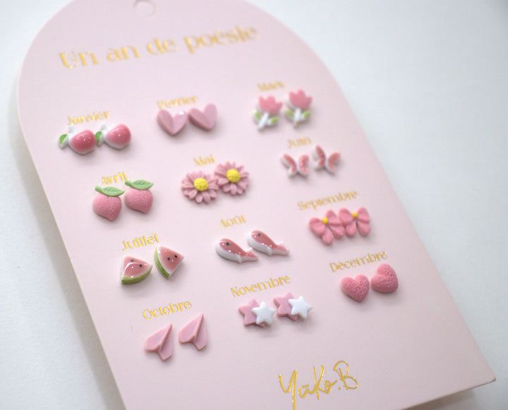 Yuko B. - Çocuk 12 Çift Seramik Küpe Seti-Dinossi