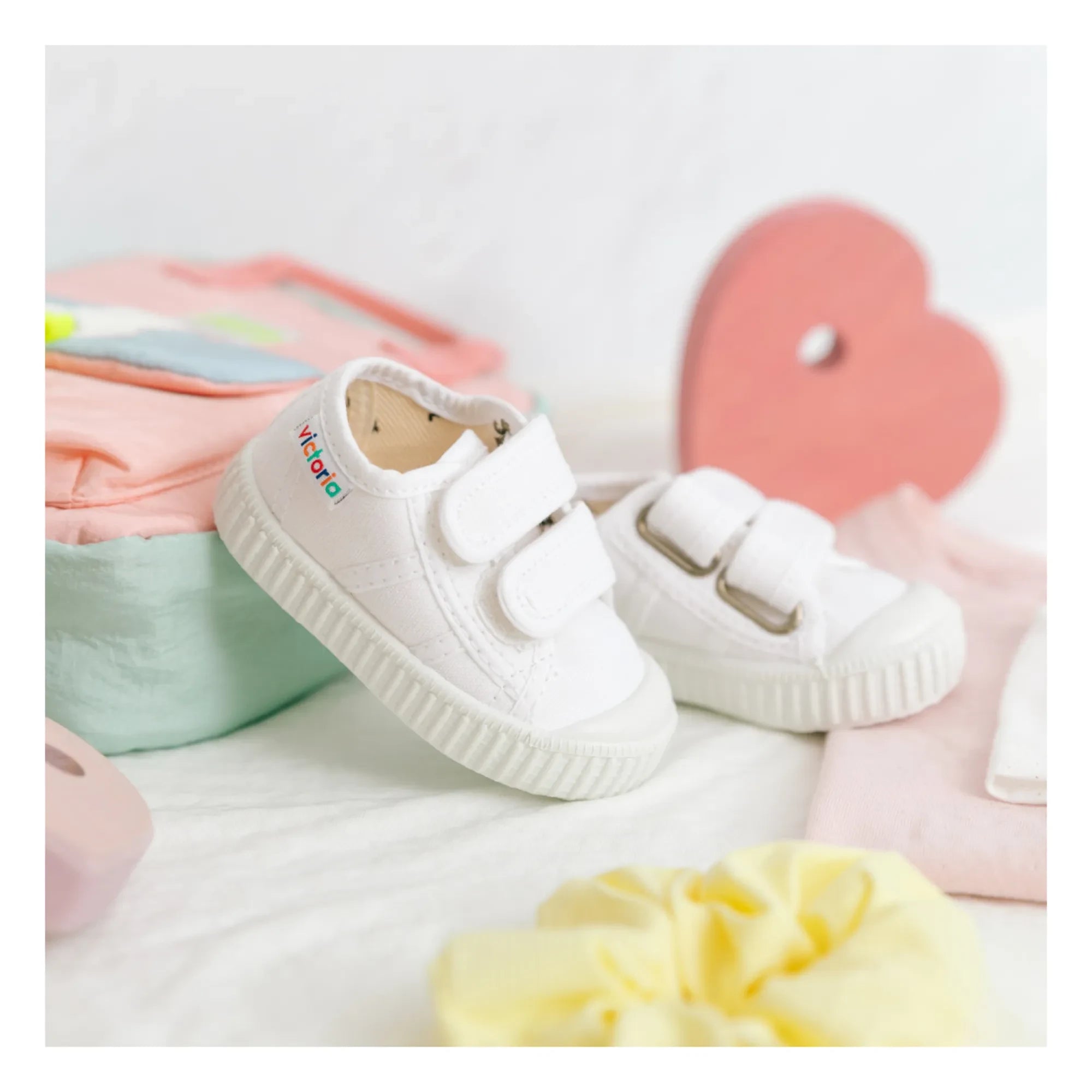Victoria - Tiras Lona Klettverschluss Sneaker | Weiß