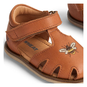 Wheat - Lowe Abeilles Leather Sandals | Brown