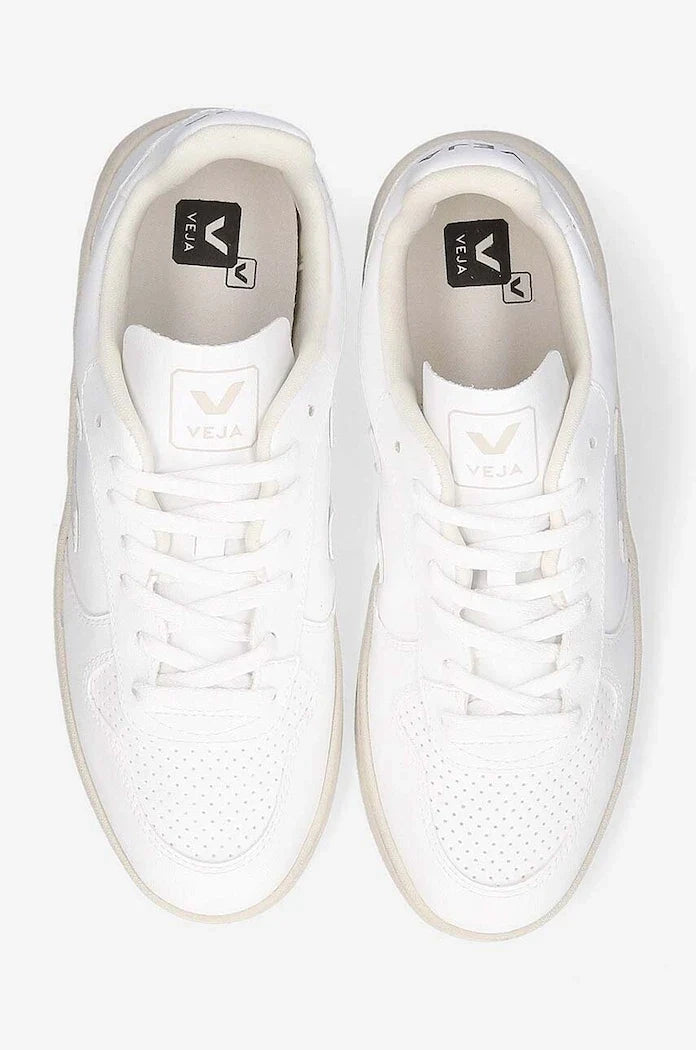 Veja V-10 CWL VX072892